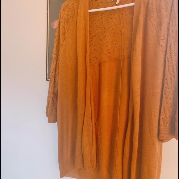 Sweater - Picture 2 of 4